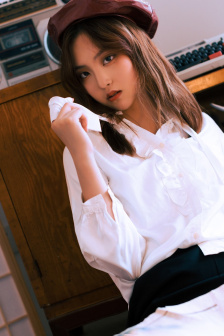 明星专题：娜塔丽·德隆